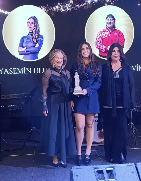 ANTİKAD 2025 Ödülleri Sahiplerini Buldu 7